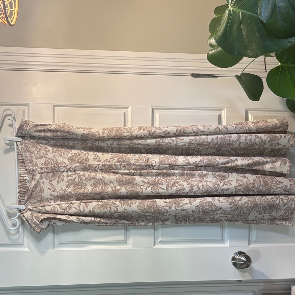Ardene Cream and Brown Floral A-Line Skirt